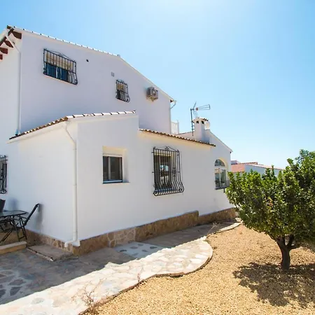 Abahana Villas Cielo Villa *