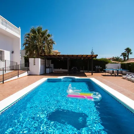 Abahana Villas Cielo Villa *